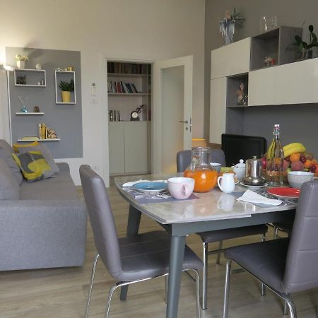 Apartment Le Due Madonne By Interhome Bologna Bagian luar foto