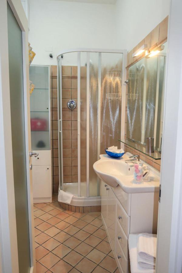 Apartment Le Due Madonne By Interhome Bologna Bagian luar foto